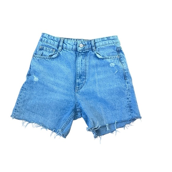 Zara high waisted y2K Mom Jean light denim shorts size 6 Made in Turkey - Picture 1 of 4